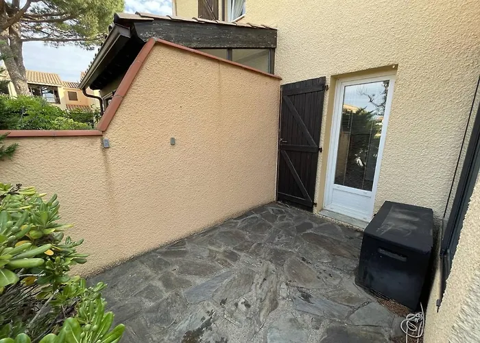 Apartment T3 Calme Avec Terrasse, Clim Et Parking Proche - Fr-1-106-45 *